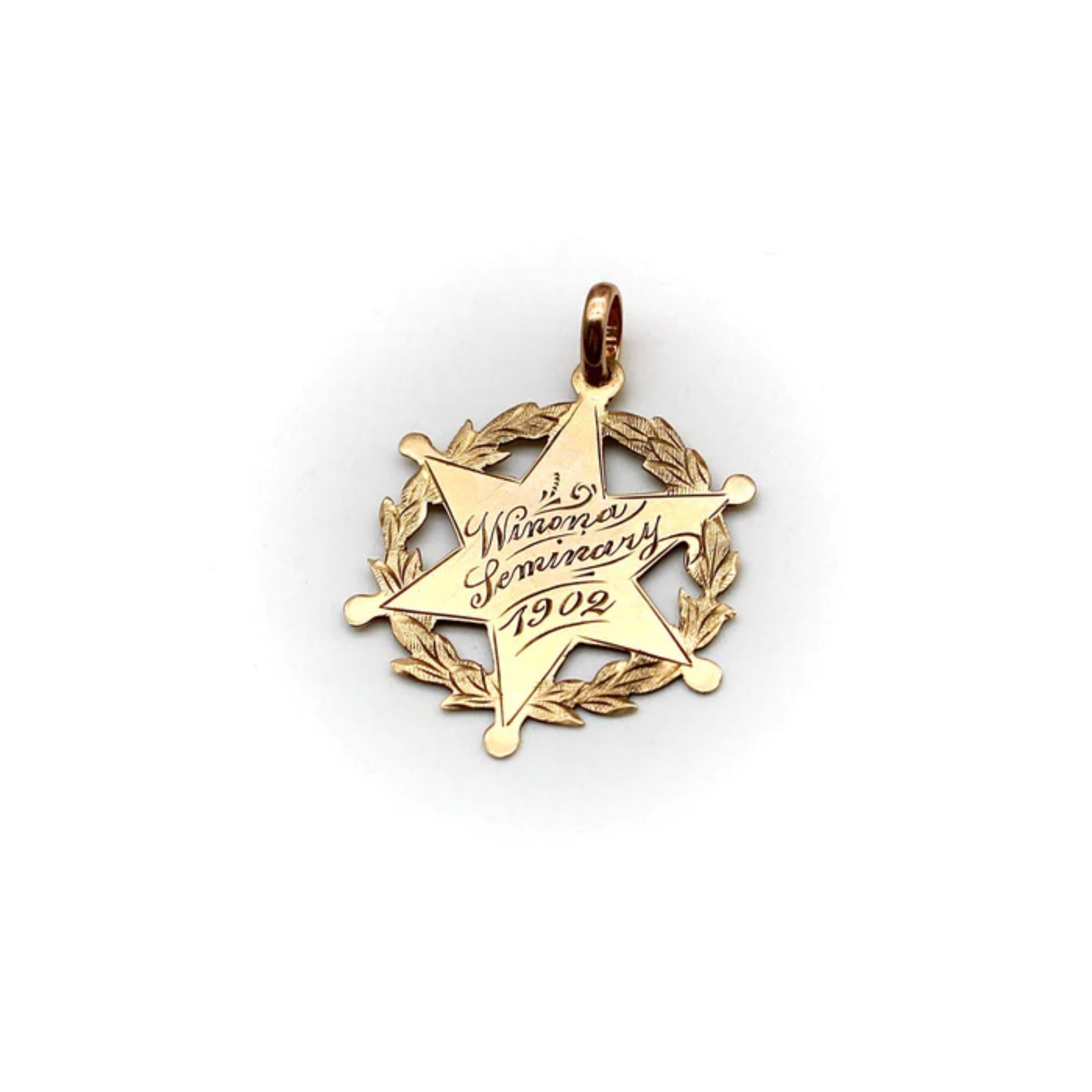 Pendentif médaillon de ménage en or rose 10k de l'époque édouardienne, vers 1902 Bon état - En vente à Venice, CA