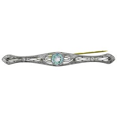 Edwardian 1.10 Carat Antique Aquamarine Brooch Platinum Yellow Gold