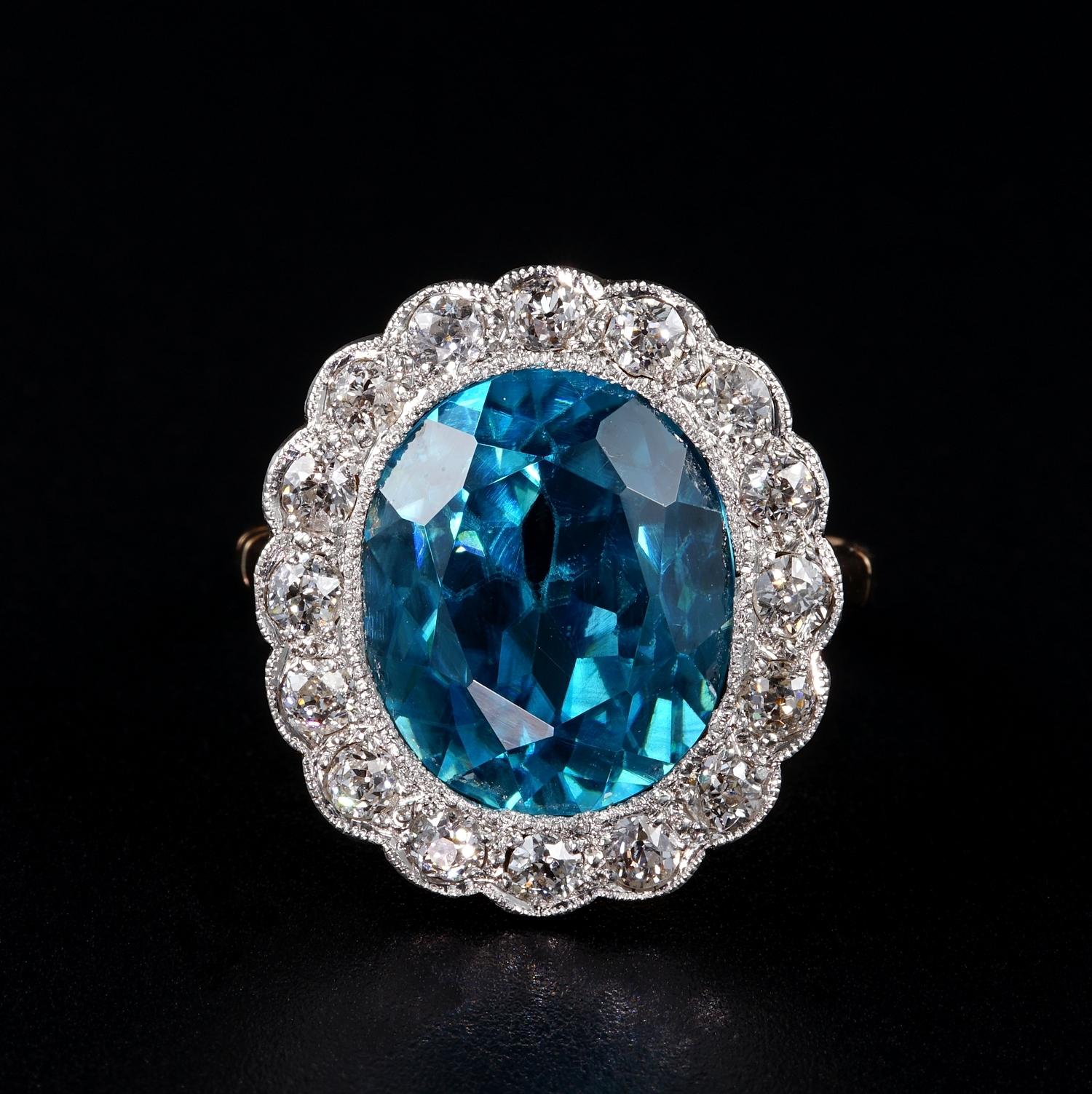 True Love!
True love is what you will feel for this ring on the first sight
Stunning, mesmerizing, top quality, rare era, all facts that will make conscious of having one of the finest ever of this type
Edwardian pure beauty natural Blue Zircon