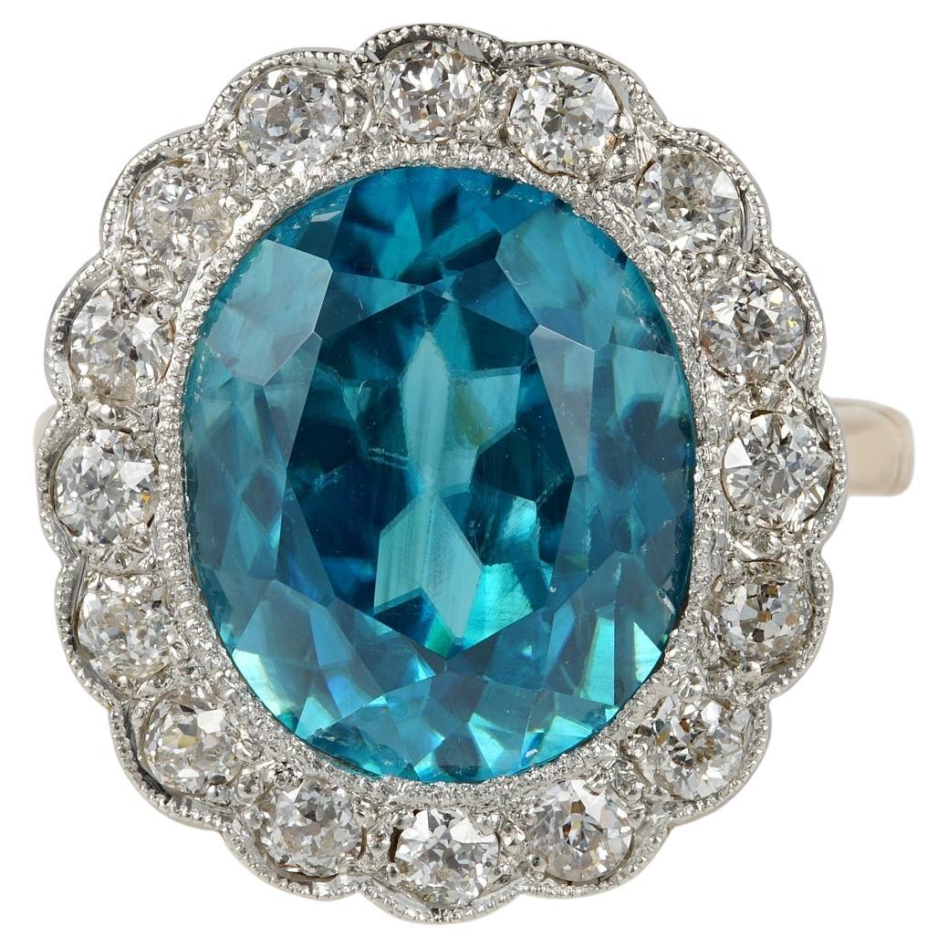 Edwardian 11.05 Ct natural blue zircon and diamond ring For Sale