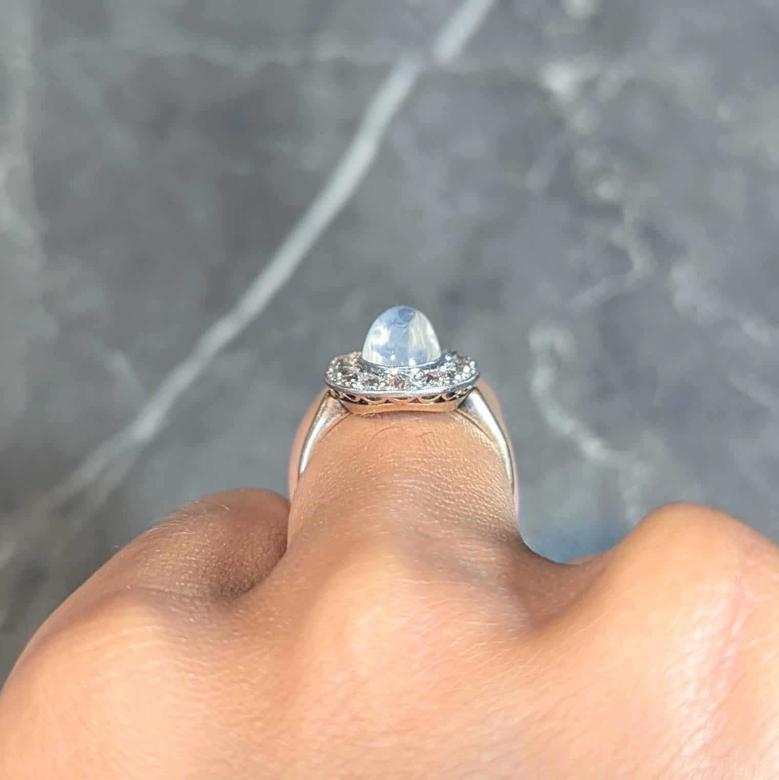 Edwardian 1.12 CTW Moonstone Diamond Platinum 14 Karat Gold Antique Halo Ring For Sale 8
