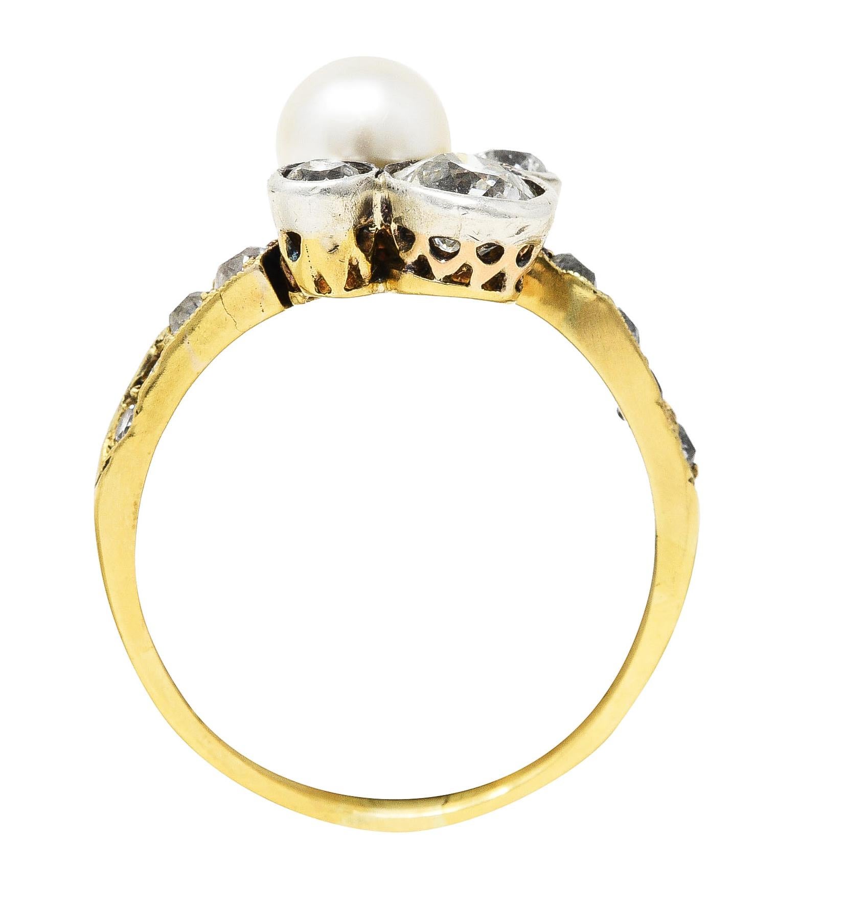 Edwardian 1.18 Carats Diamond Pearl Platinum-Topped 18 Karat Gold Cluster Ring 2