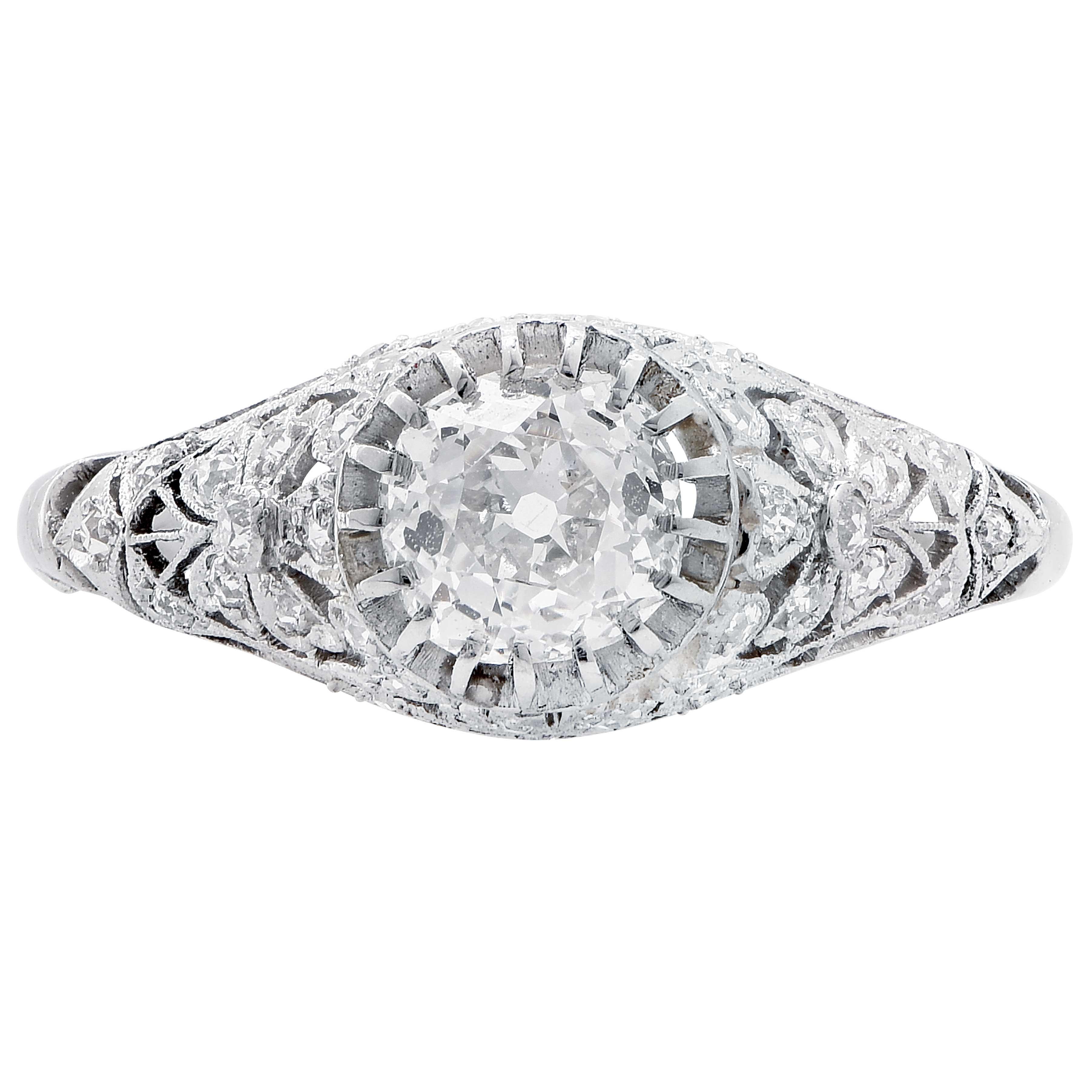 Edwardian 1.31 Carat GIA Certified Old Mine Cut Diamond Platinum Engagement Ring For Sale 1