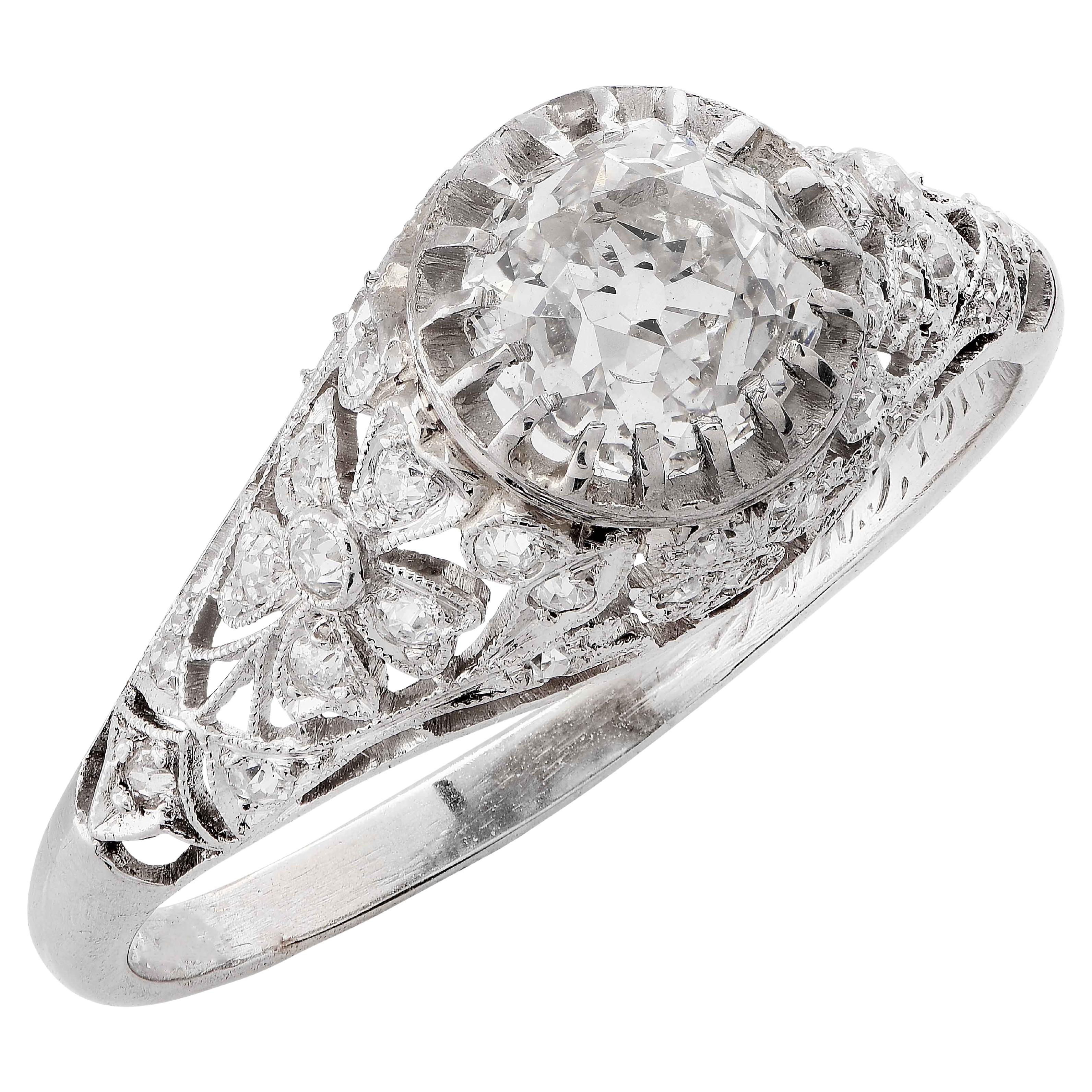 Edwardian 1.31 Carat GIA Certified Old Mine Cut Diamond Platinum Engagement Ring For Sale