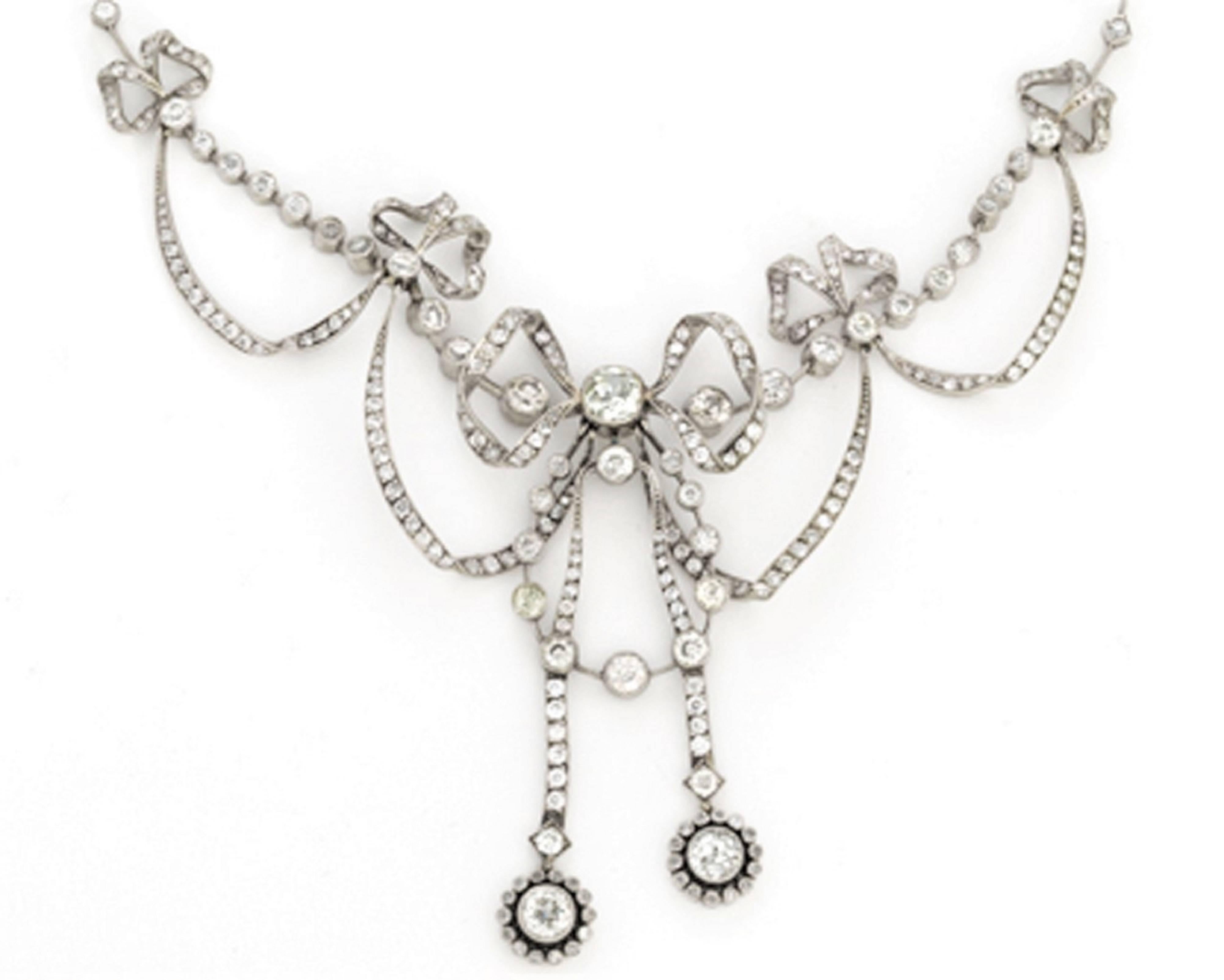 Edwardian 13.40 Carat Diamond Platinum Necklace and Earrings Suite For Sale 1