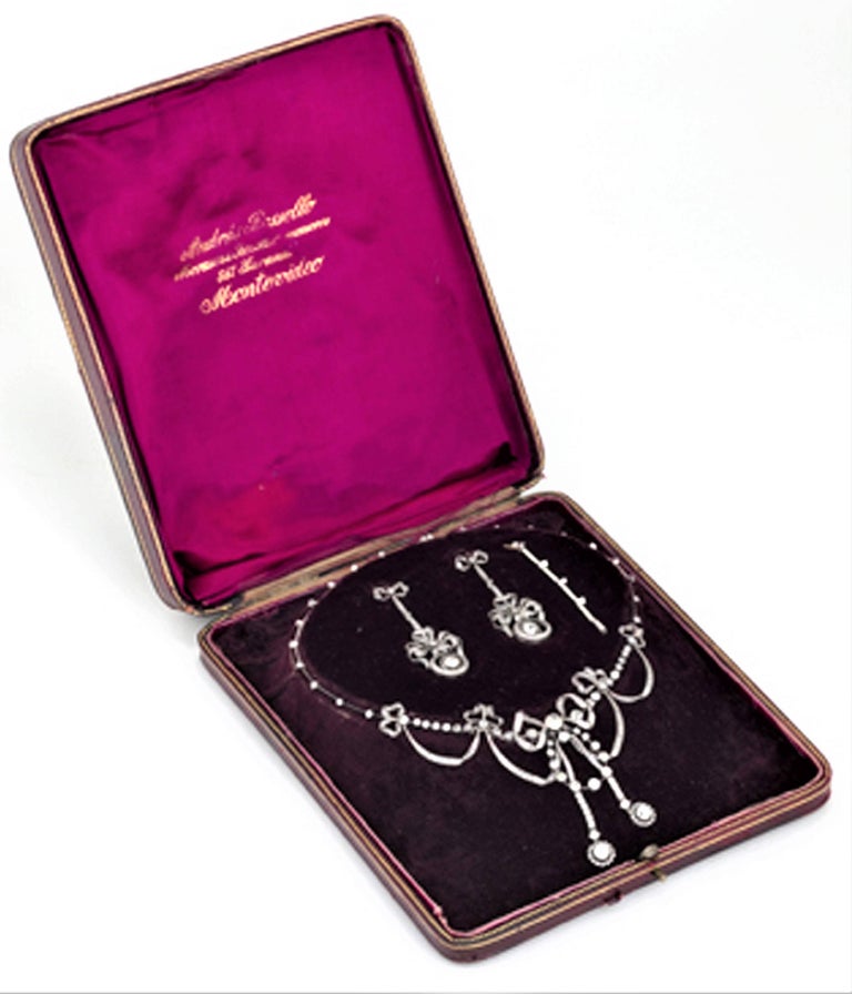 Edwardian 13.40 Carat Diamond Platinum Necklace and Earrings Suite For ...
