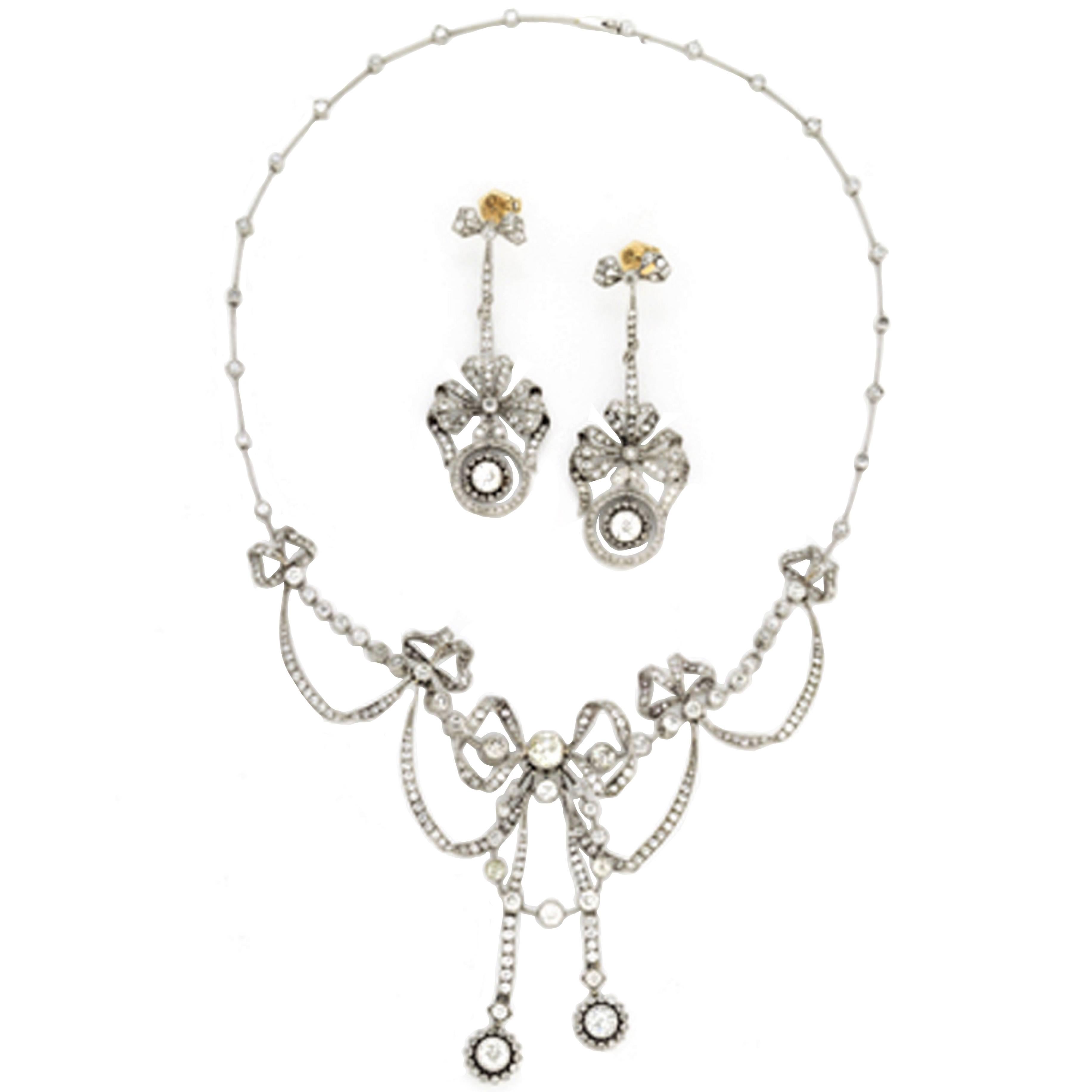 Edwardian 13.40 Carat Diamond Platinum Necklace and Earrings Suite For Sale