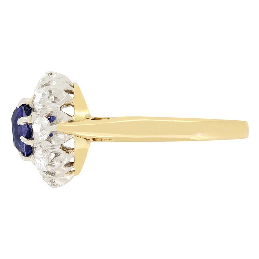 Oval Cut Edwardian 1.35ct Sapphire and Diamond Cluster Ring, c.1910s For Sale