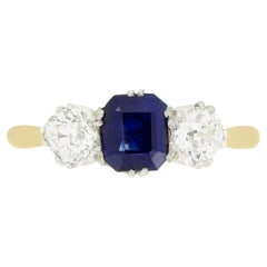 Bague trilogie édouardienne de 1,35ct en saphir et diamant, c.1910s