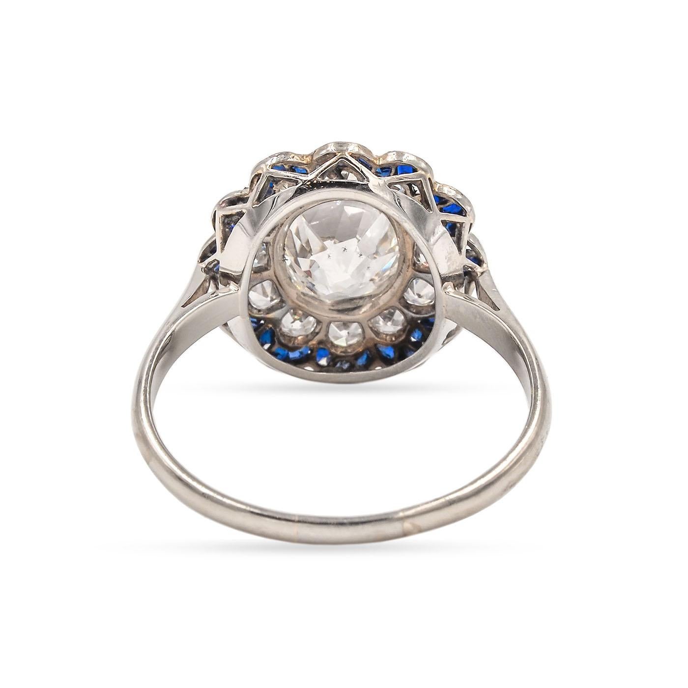 Edwardian 1.39 Carat GIA Old Mine Cut Diamond & Sapphire Cluster Engagement Ring In Excellent Condition For Sale In Los Angeles, CA