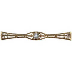 Edwardian 14 Karat Gold and Aquamarine Filigree Bow Tie Brooch or Pin