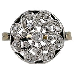 Anello da cocktail edoardiano in oro 14 carati con diamante tondo taglio vecchio e traforato