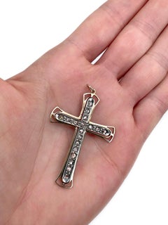 Edwardian 9 Karat Gold Silver 0.40 Carat Rose Cut Diamond Cross Pendant