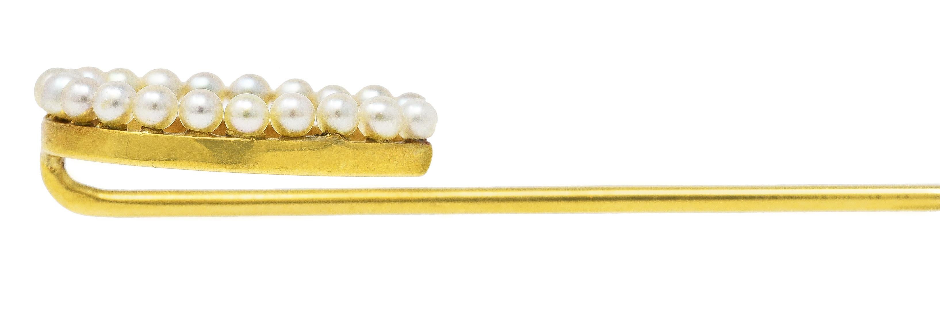 Épingle à cravate édouardienne en forme de fer à cheval en or jaune 14 carats et perles en vente 2