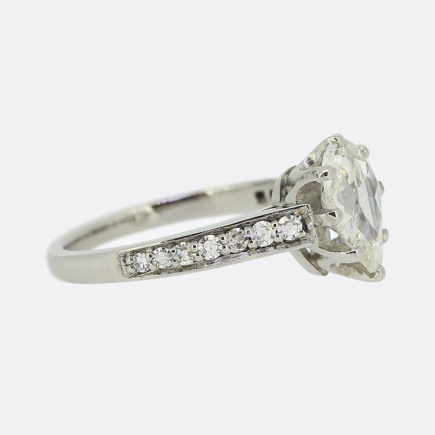 Edwardian 1.40 Carat Pear Cut Diamond Ring In Good Condition For Sale In London, GB
