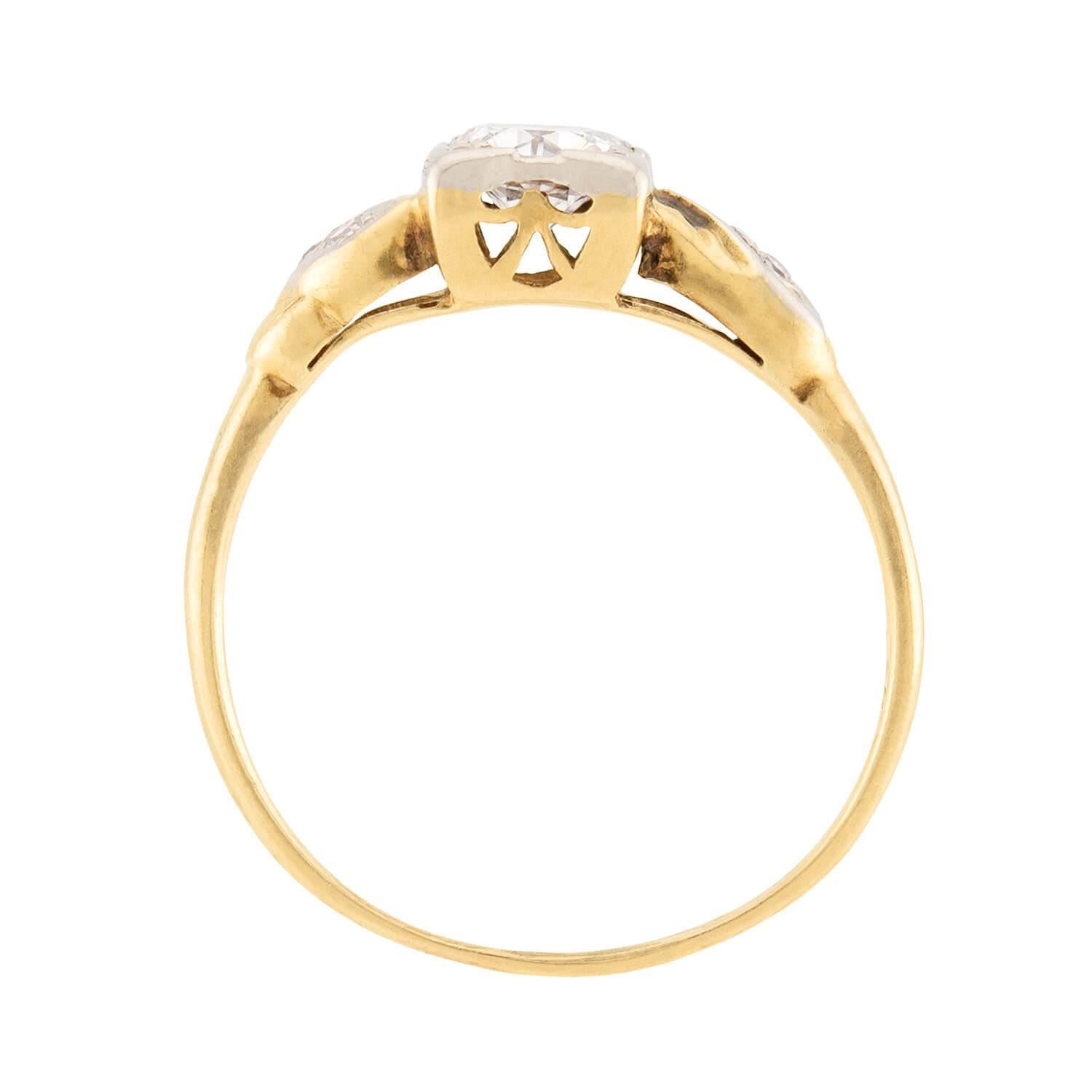 Taglio antico europeo Anello di fidanzamento edoardiano con diamante 14k da 0,40 carati in vendita