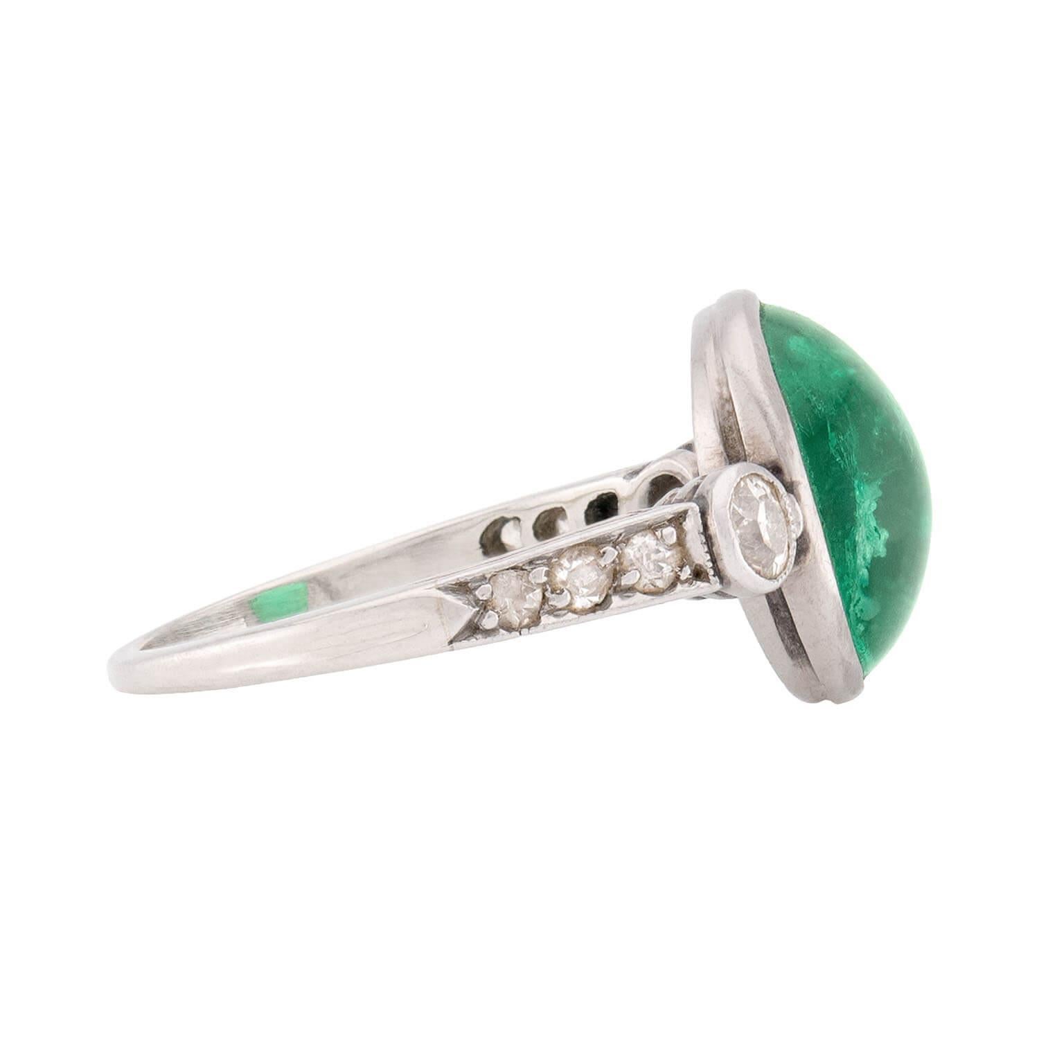 Edwardian 14k Smaragd und Diamant Ring (Cabochon) im Angebot
