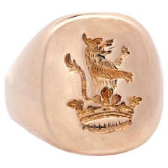 Antique Edwardian 14k Family Crest Intaglio Signet Ring