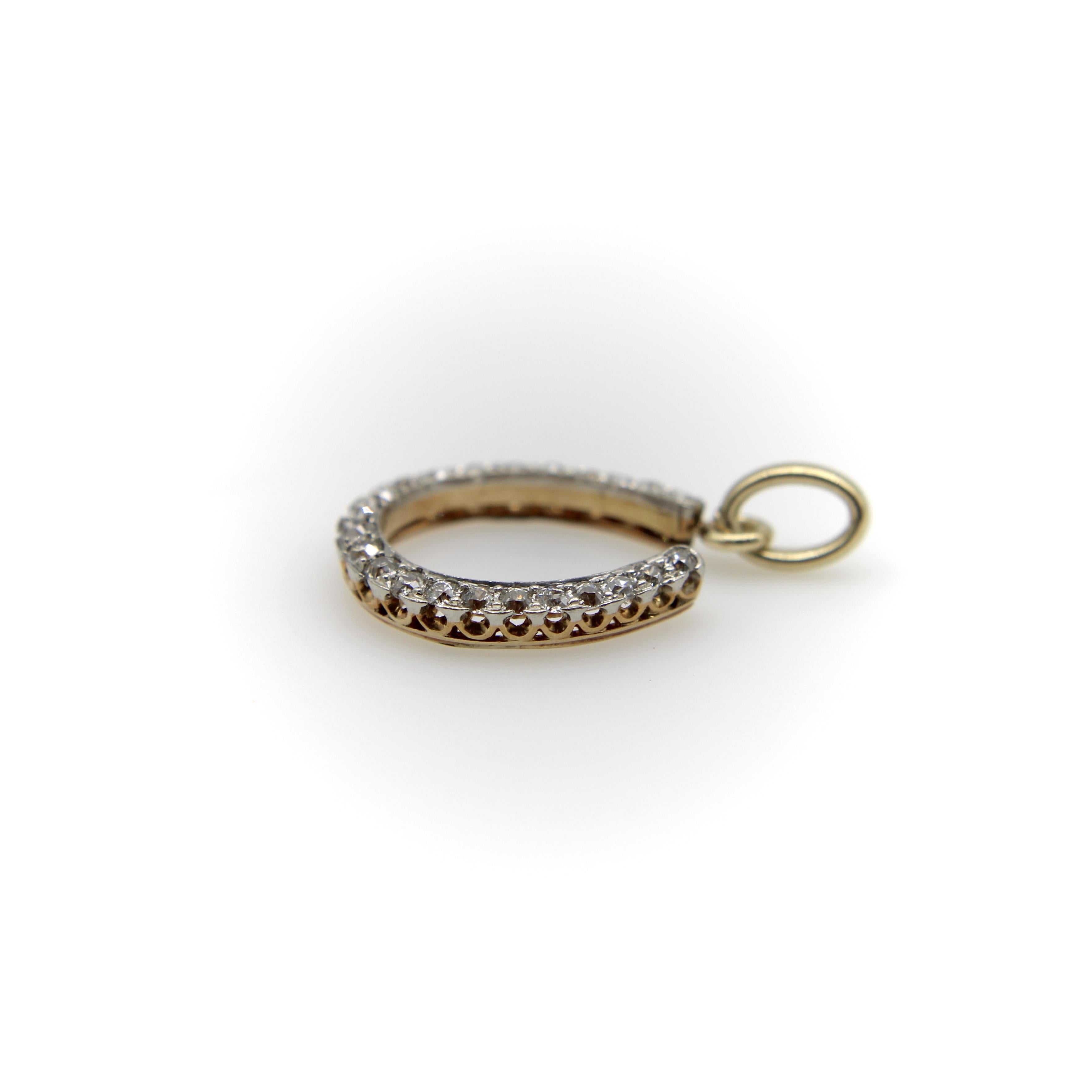 Pendentif fer à cheval édouardien en or 14K et platine avec diamant taillé à l'ancienne Bon état - En vente à Venice, CA