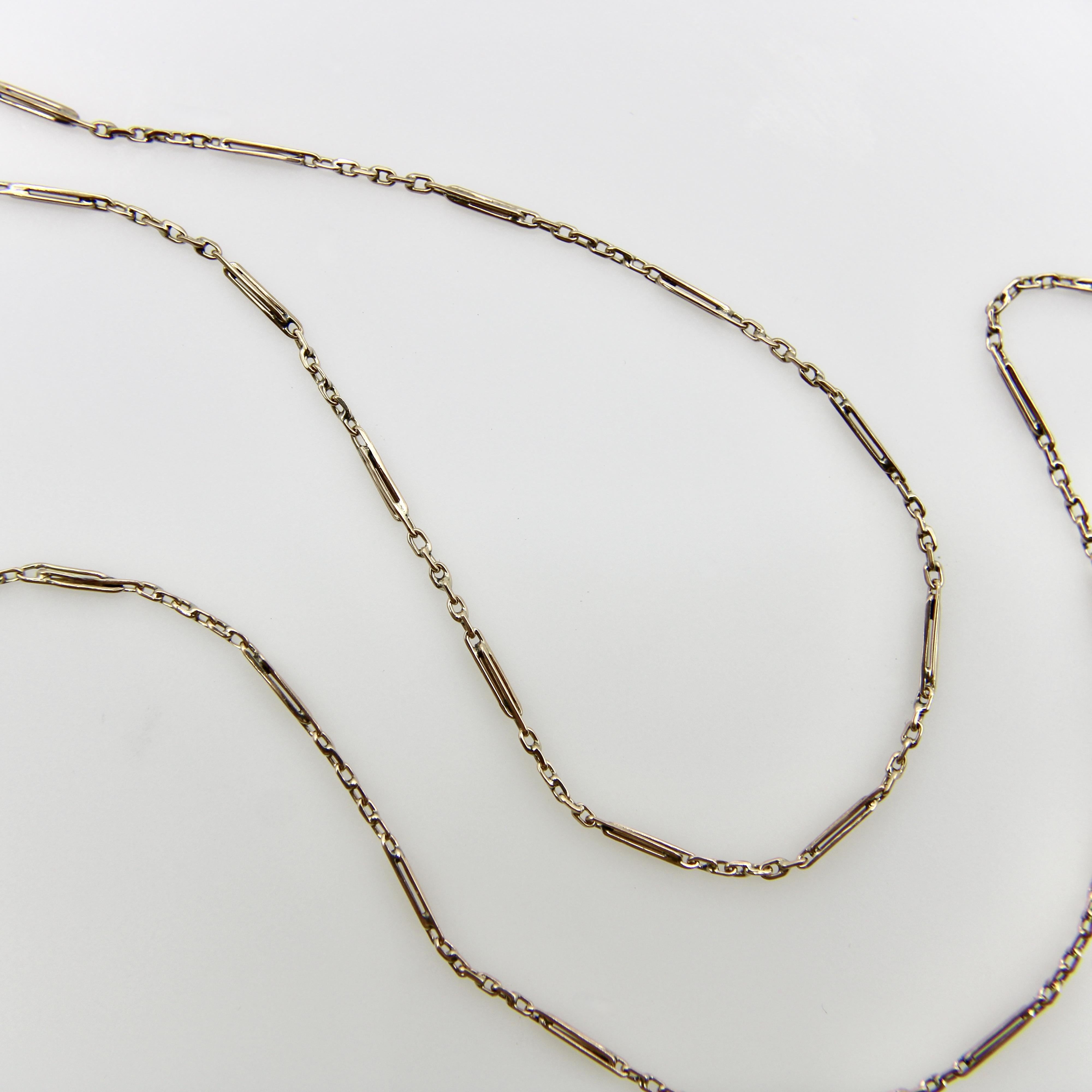 Edwardian 14K Gold Handmade Delicate Alternating Link Charm im Angebot 1