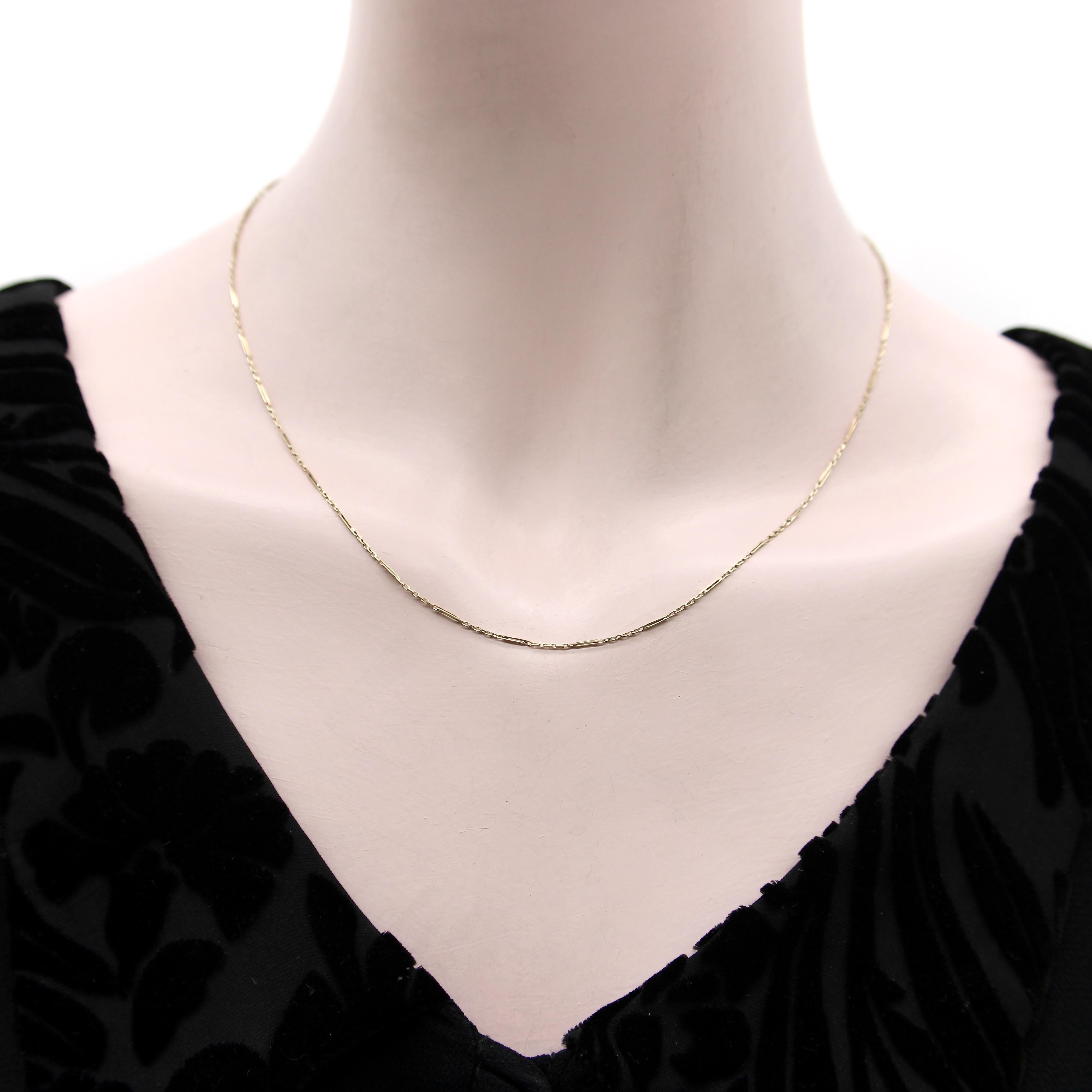 Edwardian 14K Gold Handmade Delicate Alternating Link Charm im Angebot 2