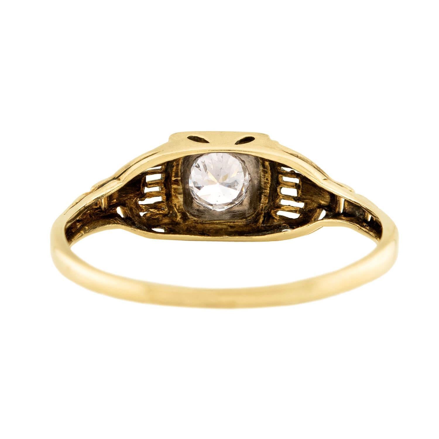 Bague de fiançailles édouardienne en 14k/platine avec diamant .30ct Bon état - En vente à Narberth, PA