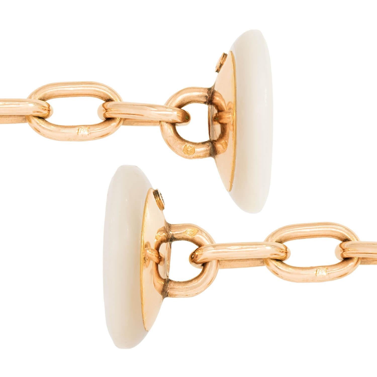 Taille vieille mine Boutons de manchette édouardiens en nacre, diamant, rubis et émeraude 14k/platine en vente
