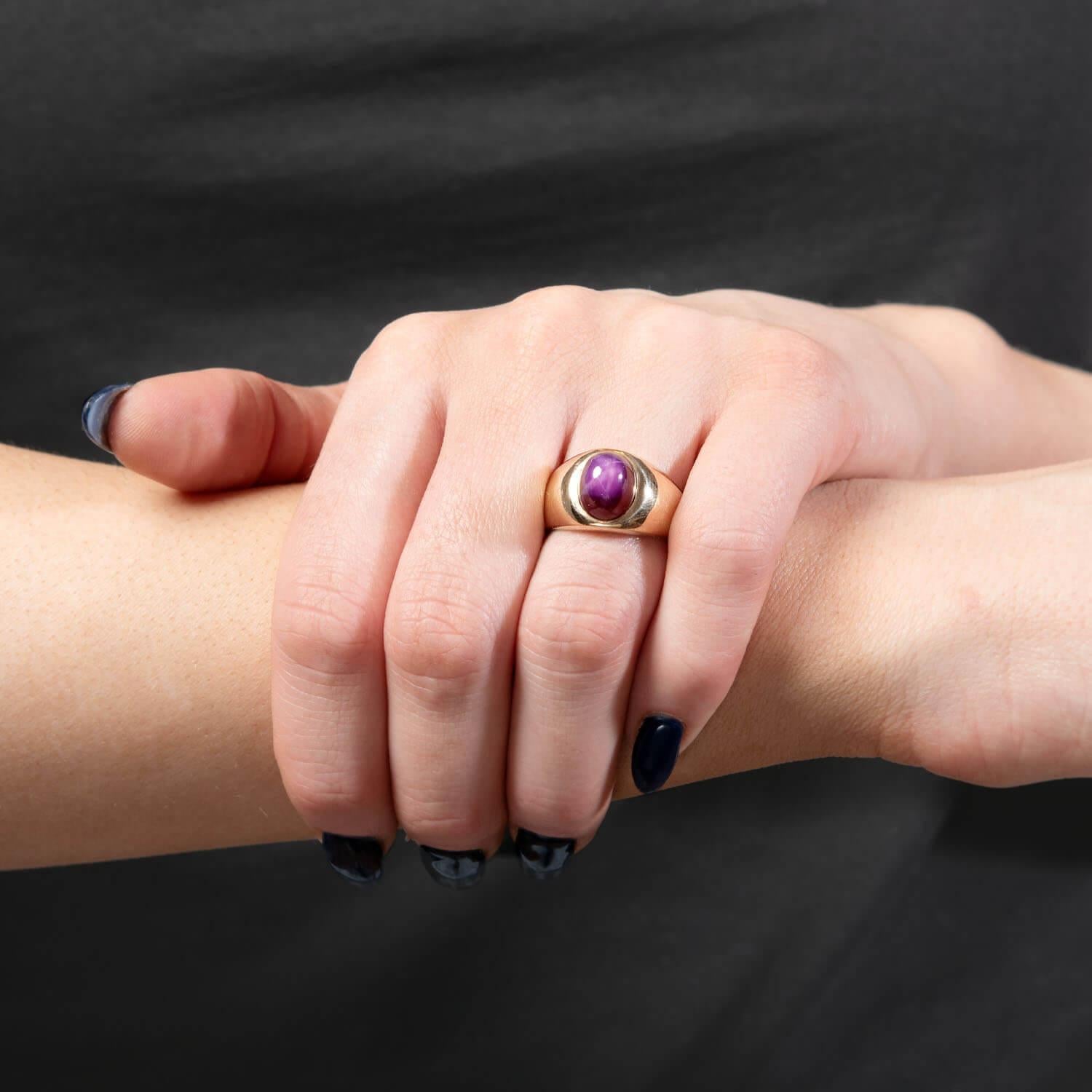 Edwardian 14K Star Sapphire Flush Mount Ring im Angebot 2
