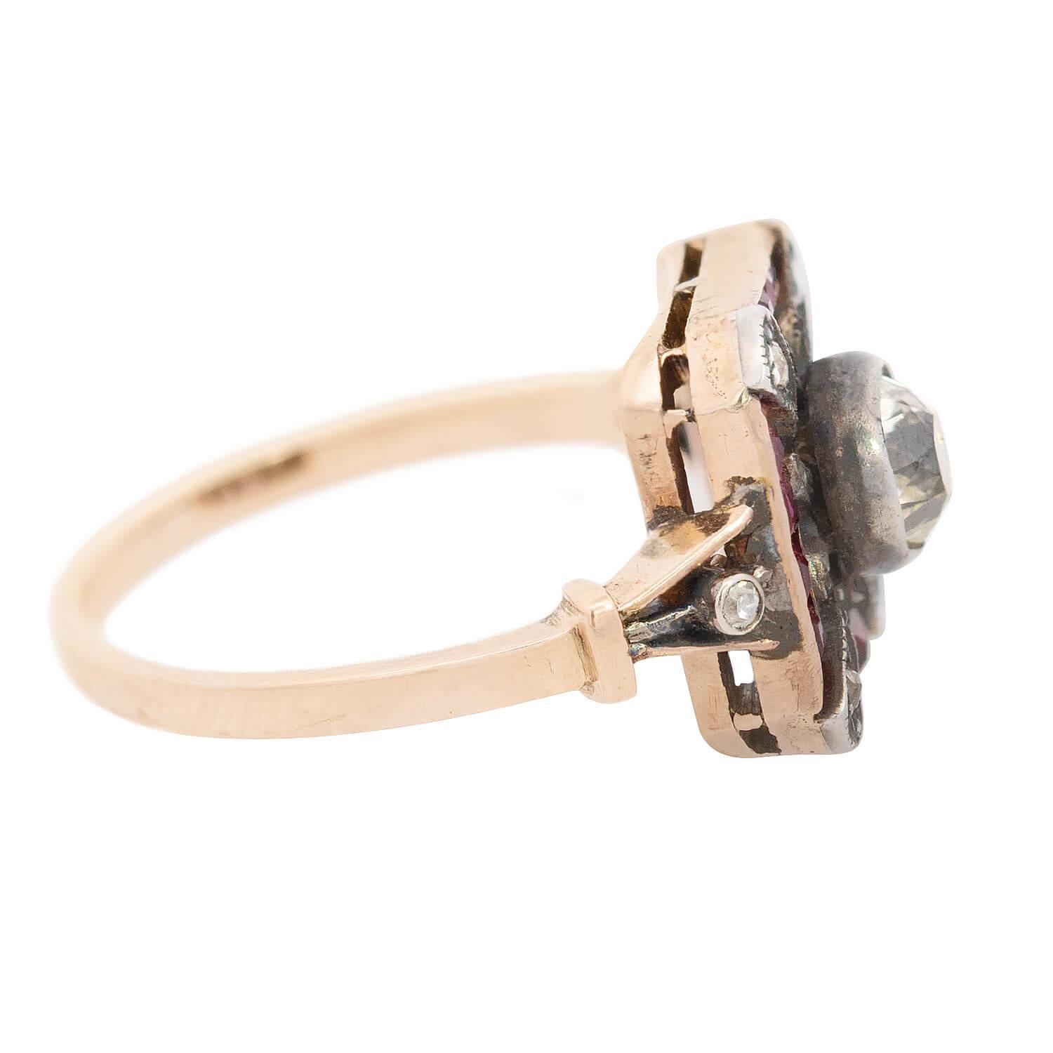 Edwardian 14k/Sterling Silver Diamond and Ruby Ring (Alteuropäischer Brillantschliff) im Angebot