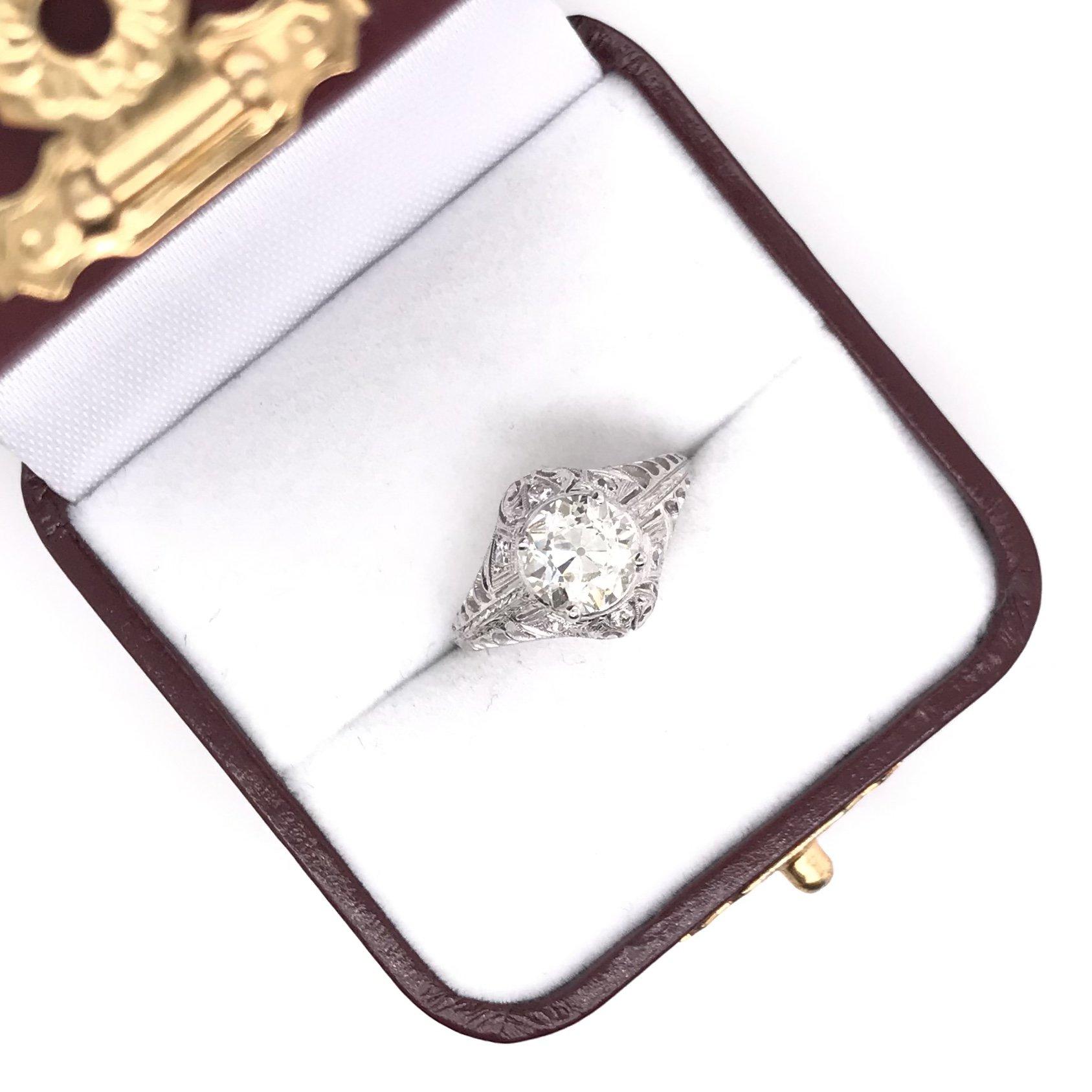 Edwardian 1.50 Carat Vintage Platinum Diamond Engagement Ring 5