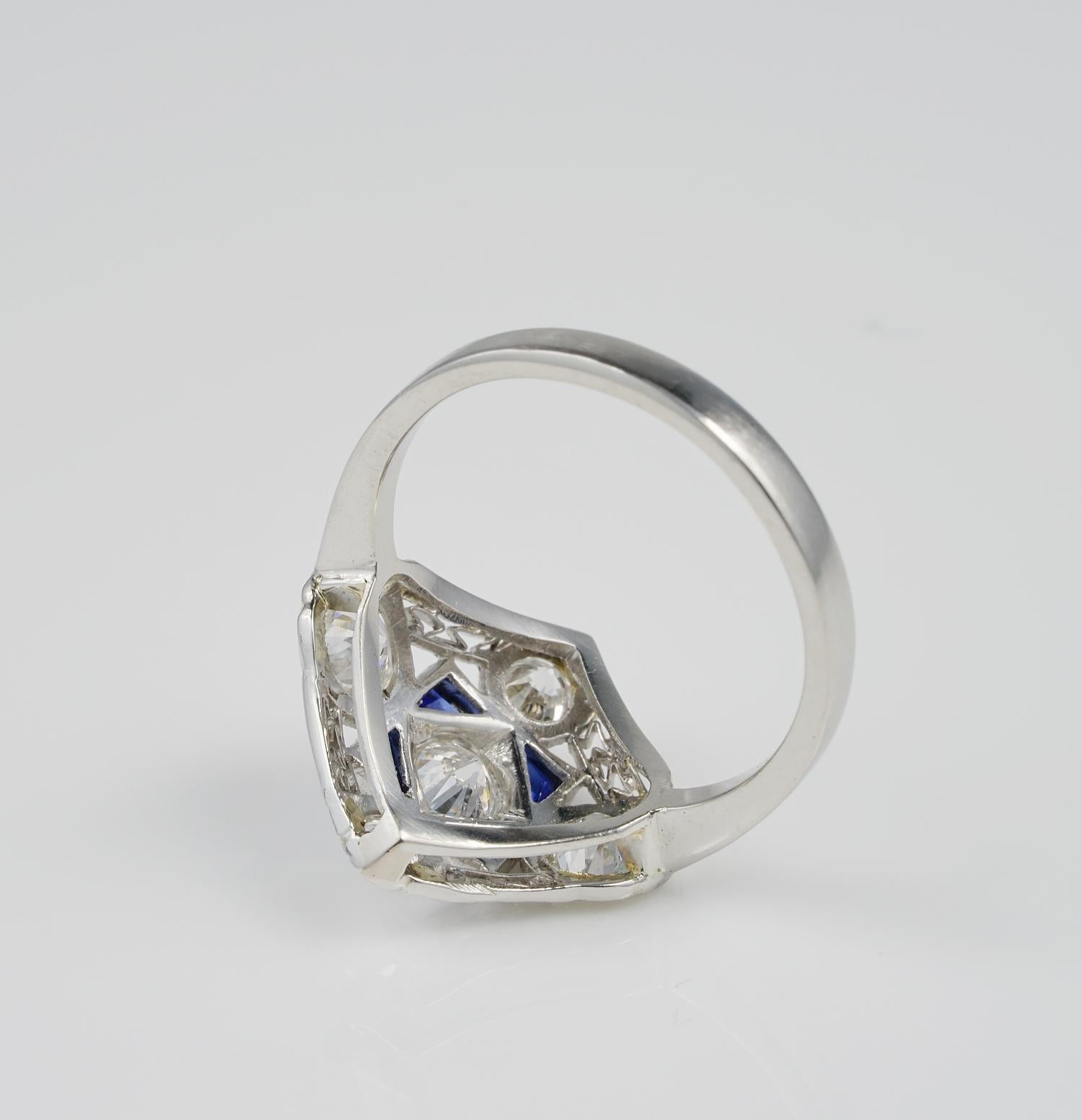 Bague édouardienne en platine avec diamant de 1,50 carat F VVS VS Saphir en vente 1