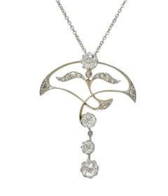 Halskette mit antikem floralem Anhänger, Edwardian, 1,55 Karat Diamant Platin 14K Gold