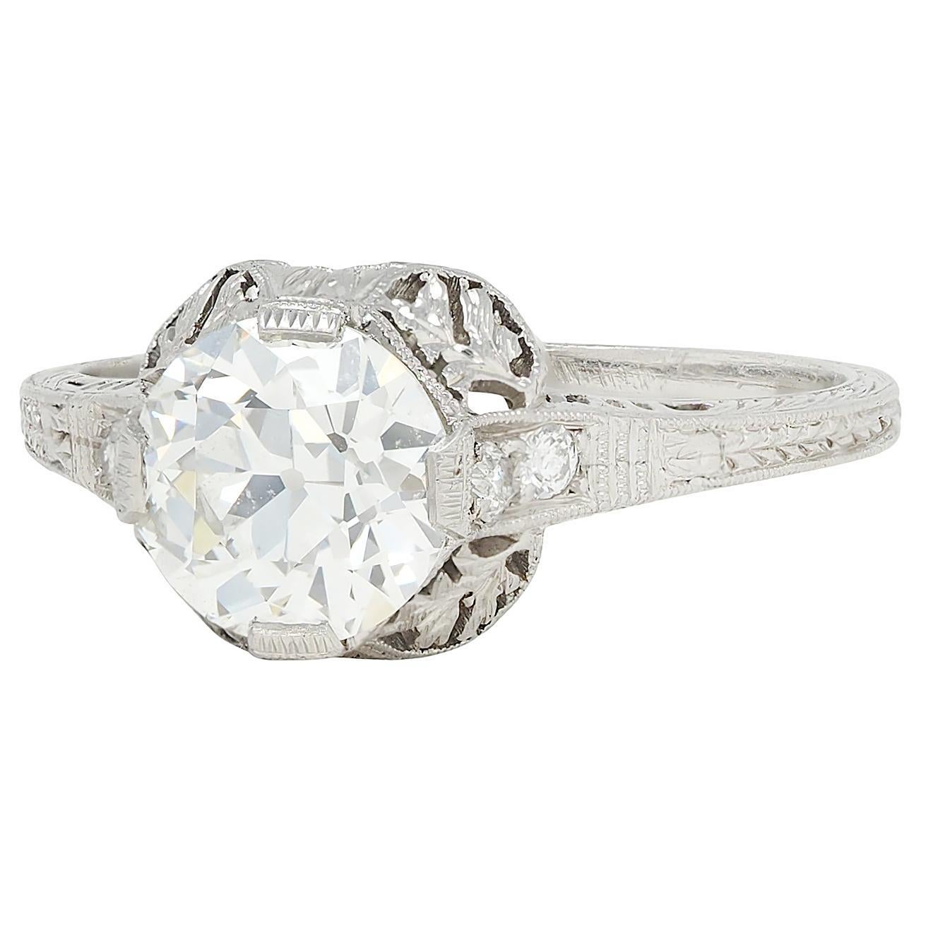 Edwardian 1.59 CTW Diamant Platin Antiker Verlobungsring mit Blättern im Angebot 1