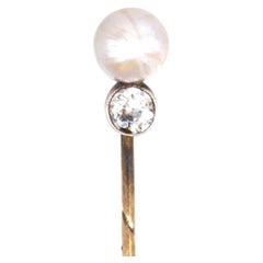 Edwardian 15ct Gold Natural Pearl and Diamond Tie Pin