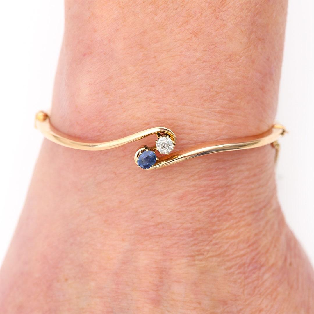 Armreif aus edwardianischem 15 Karat Gold mit Saphiren und Diamanten, um 1905 6