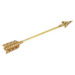 Edwardian 15k Gold & Pearl Arrow Jabot Pin, Circa 1910