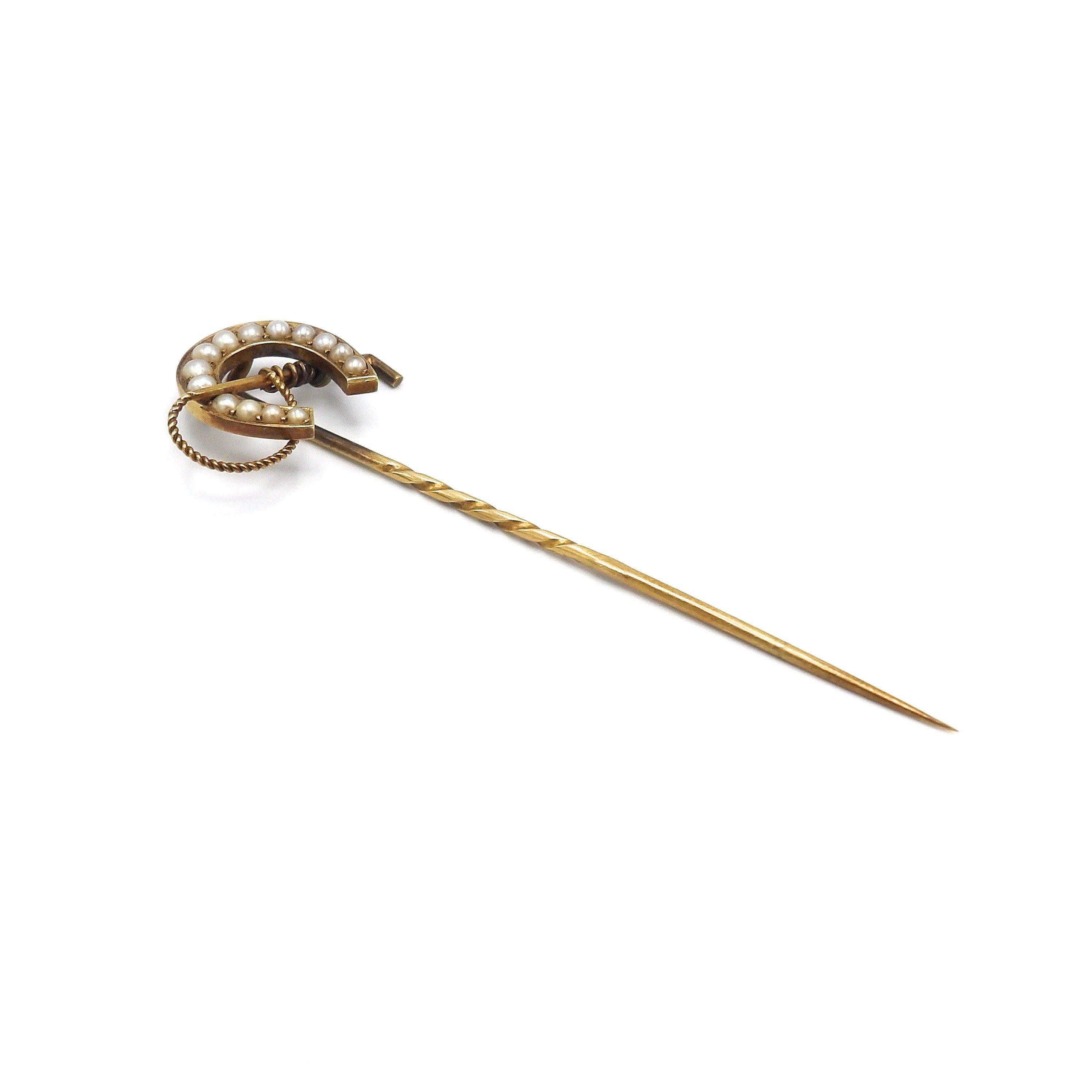 Perle Épingle de bâton en or 15k et perles en forme de fer à cheval de l'époque édouardienne en vente