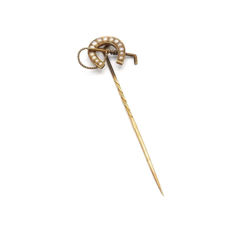 Edwardian 15k Gold and Pearl Horseshoe Stick Pin For Sale at 1stDibs