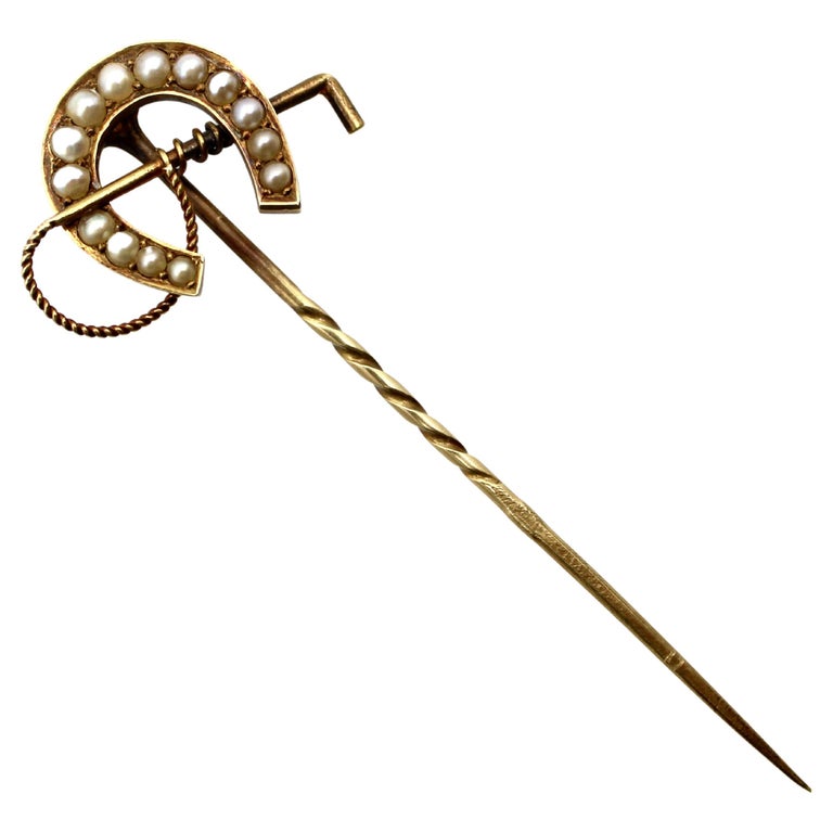 Edwardian 15k Gold and Pearl Horseshoe Stick Pin For Sale at 1stDibs