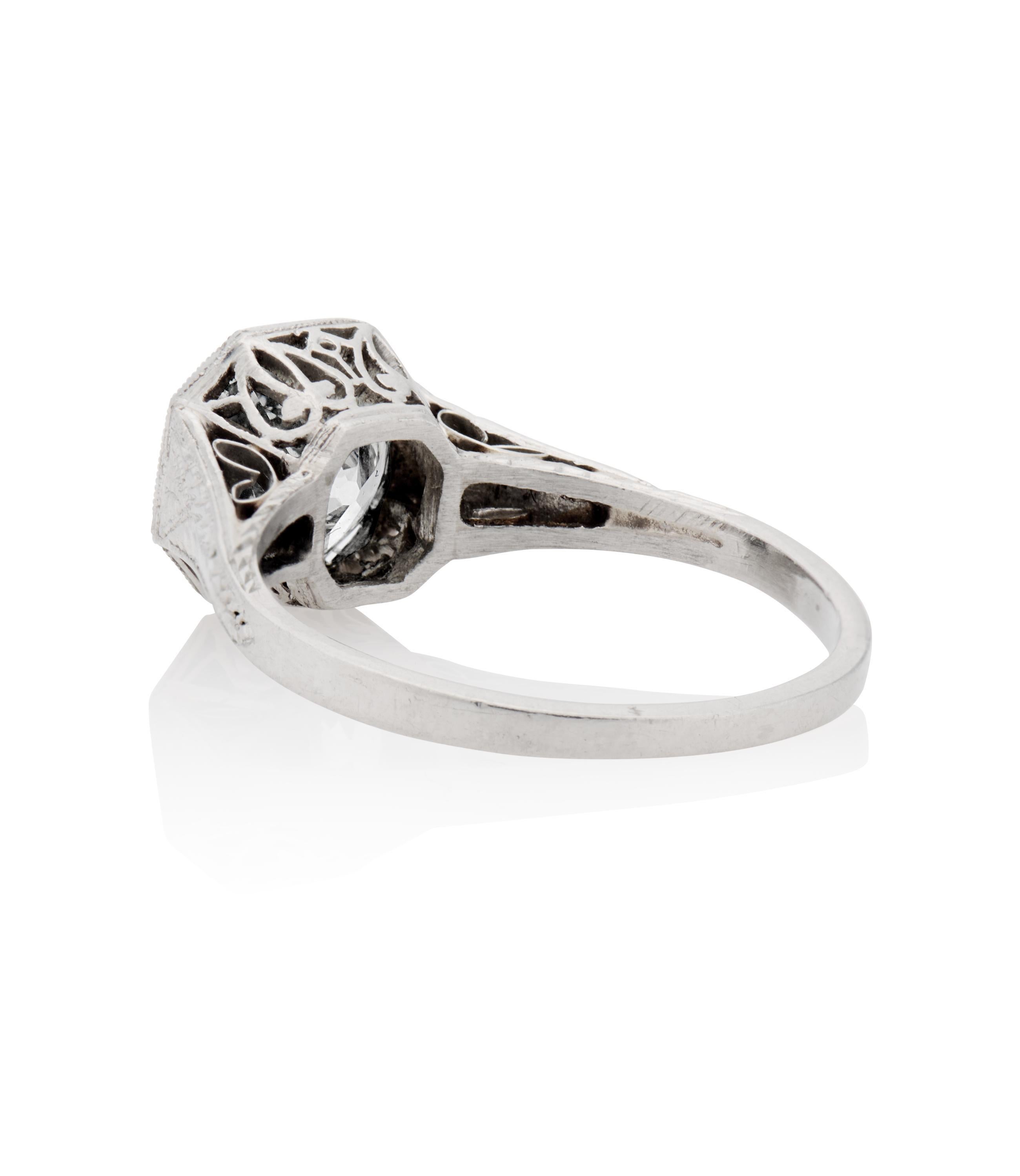 Brilliant Cut Edwardian 1.63 Carat Circular Cut Diamond Platinum Antique Engagement Ring
