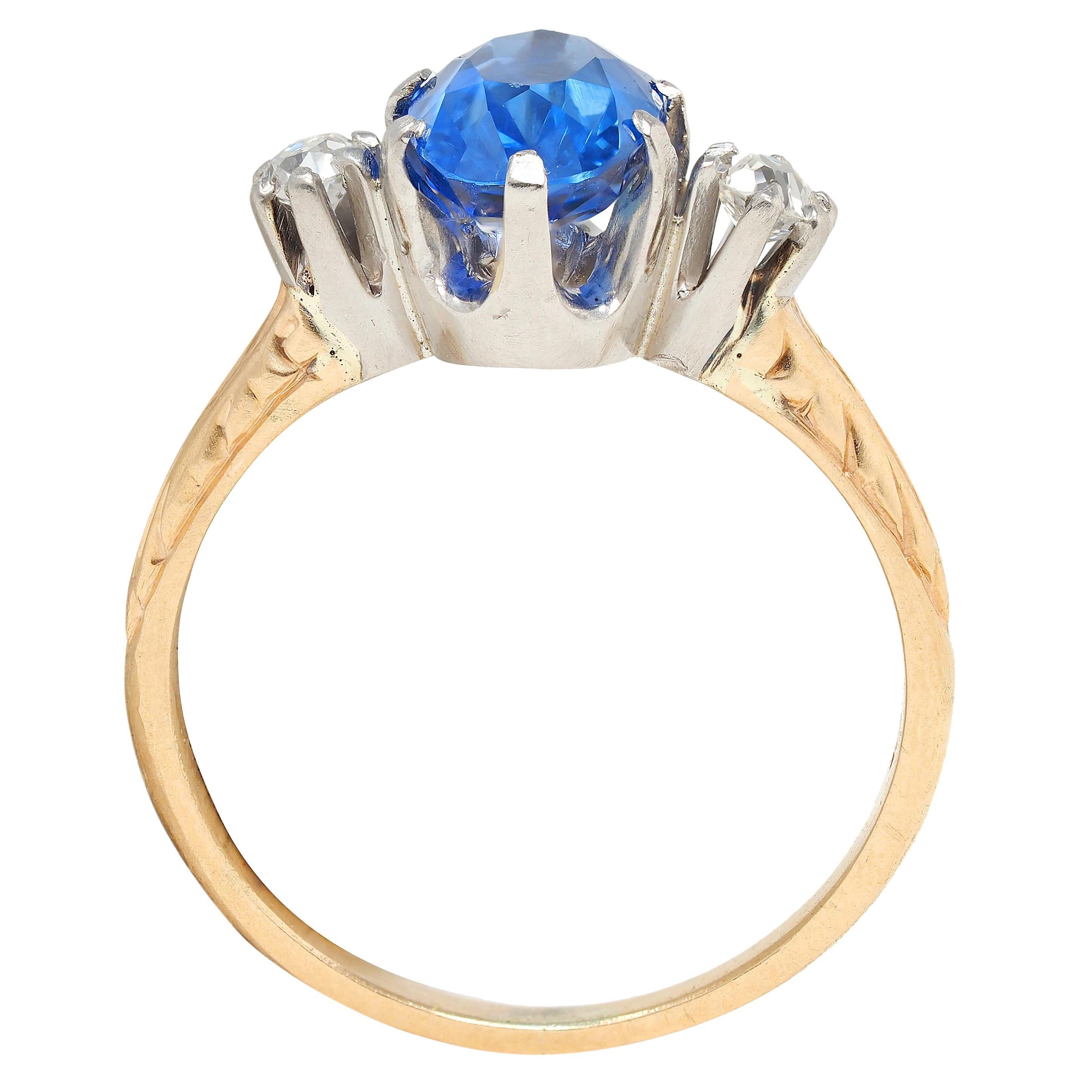Bague trois anneaux Edwardienne 1.64 CTW Saphir Diamant Platine 14K Or Jaune Antique Pour femmes en vente