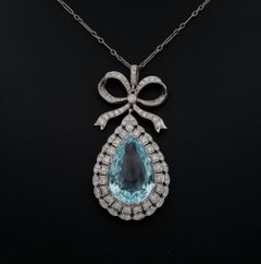 Edwardian 16.40 Carat Aquamarine and Diamond Rare Necklace