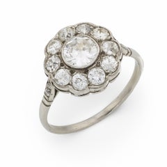 Edwardian 1,65 Karat Gesamtgewicht Diamant Platin-Cluster-Ring