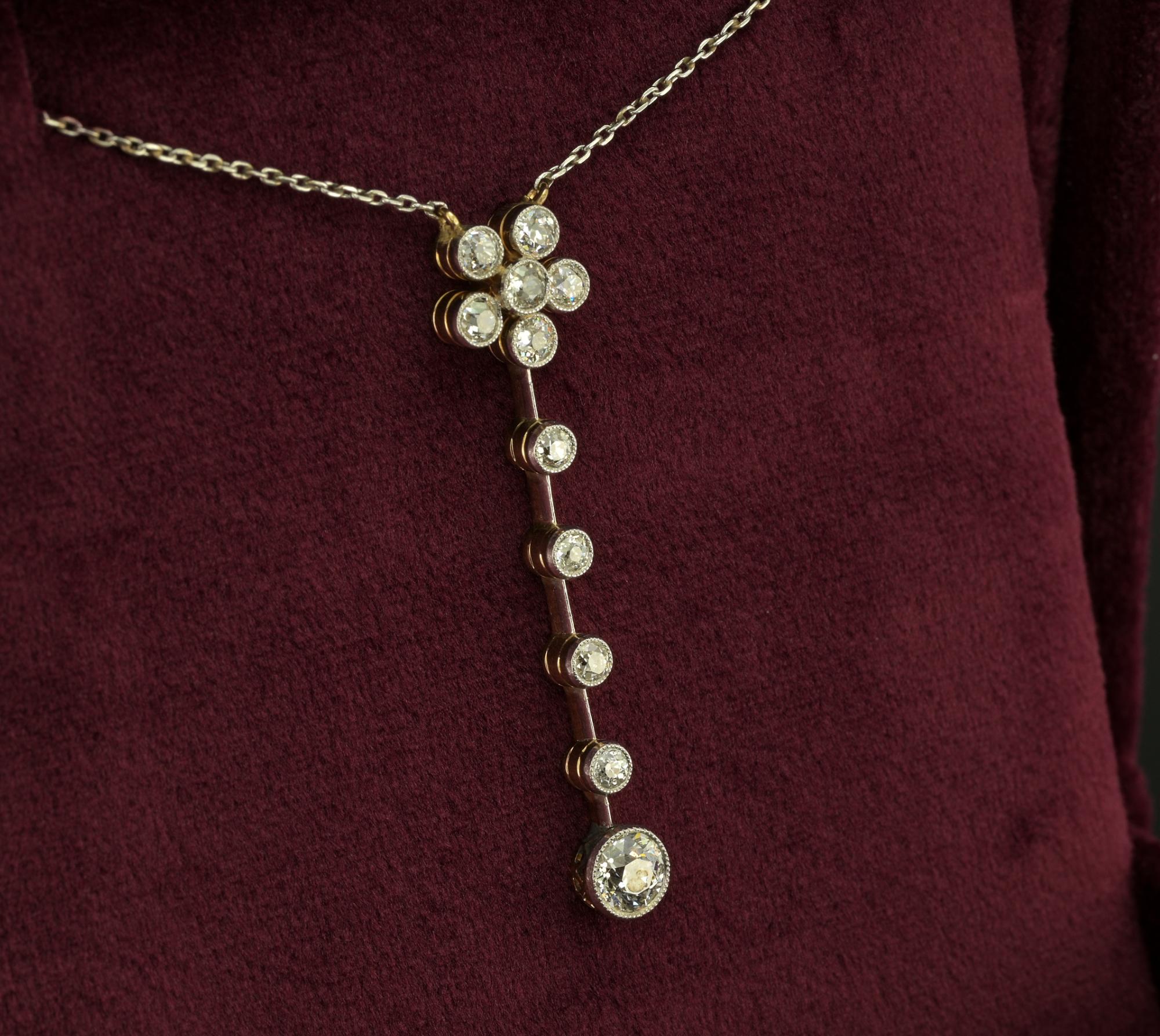 Old European Cut Edwardian 1.65 Ct Diamond Daisy Platinum 18 KT Necklace For Sale