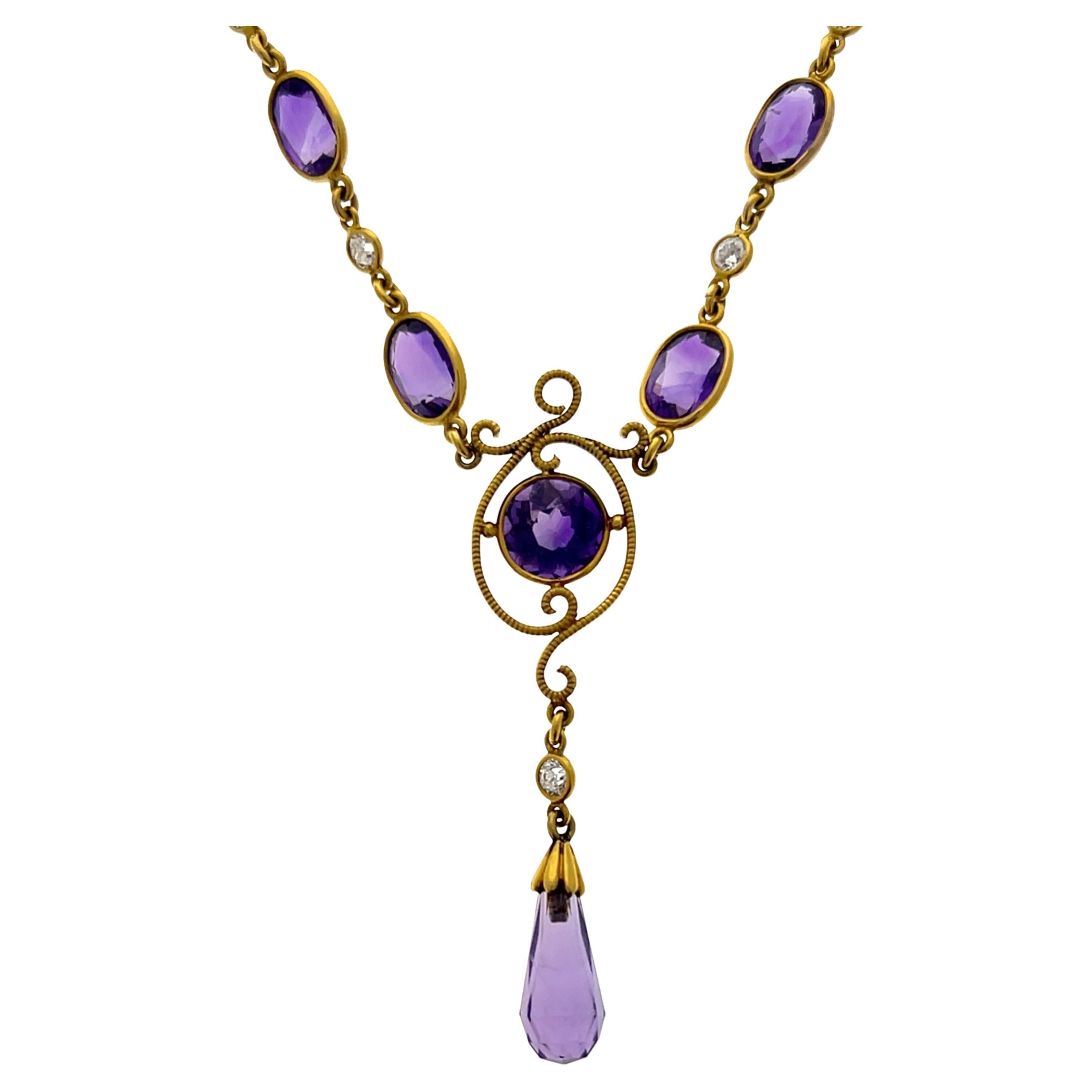 Collier pendentif édouardien en or jaune 18 carats avec améthyste et diamants 16,60 TCW en vente