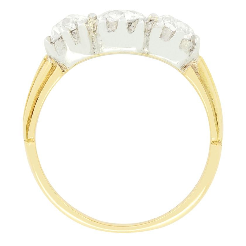 Édouardien Bague trilogie de diamants édouardienne de 1,70 carat, c.1910 en vente