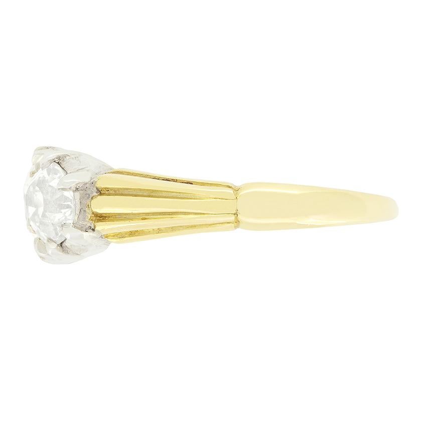Taille vieille Europe Bague trilogie de diamants édouardienne de 1,70 carat, c.1910 en vente