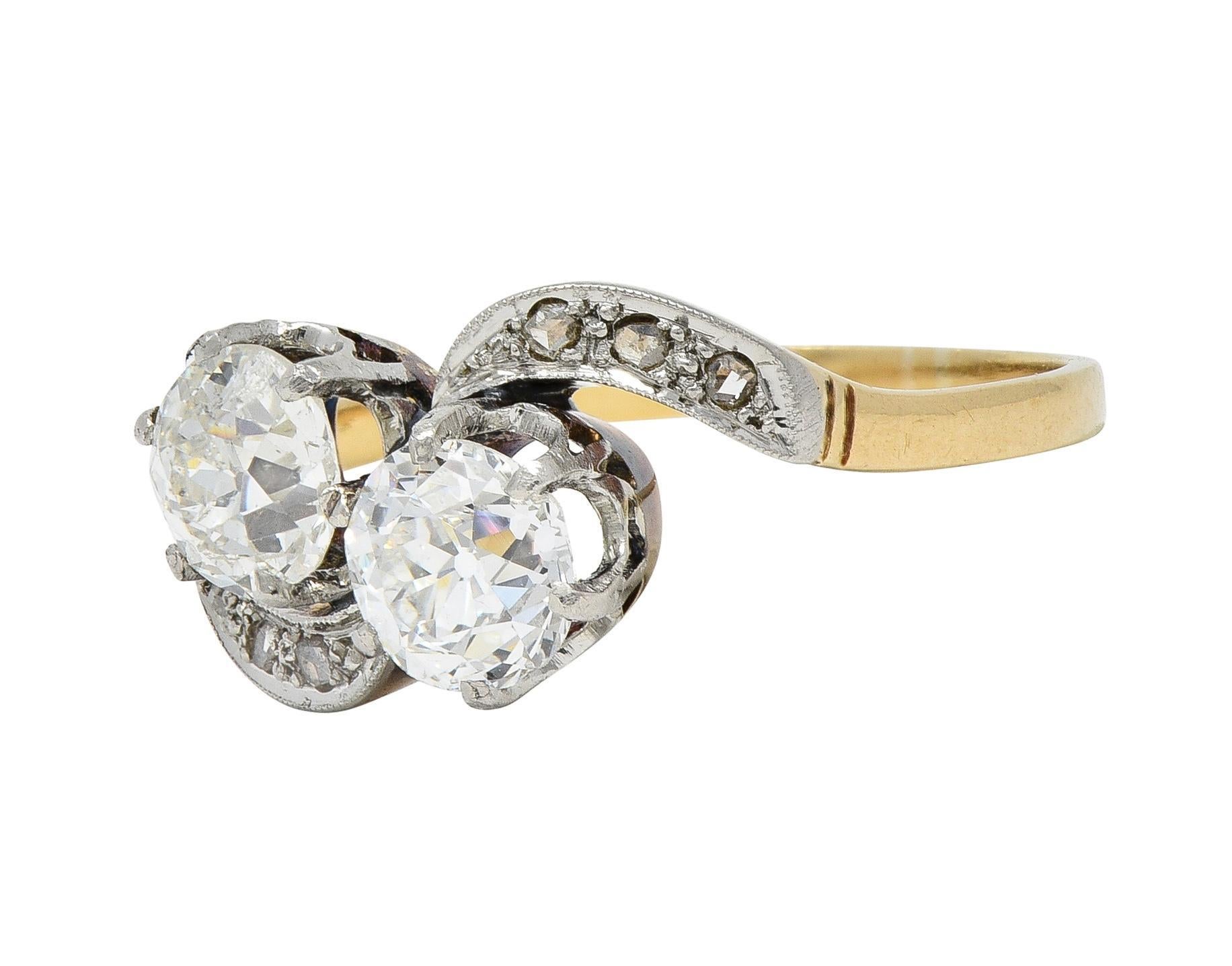 Edwardian 1.74 CTW Old Mine Cut Diamond Platinum 18 Karat Yellow Gold Ring For Sale 1