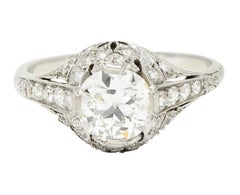 Edwardian 1.75 Carats Diamond Platinum Floral Engagement Ring