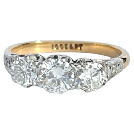 Dreisteiniger edwardianischer Ring aus 18 Karat Gold und Platin mit Diamanten